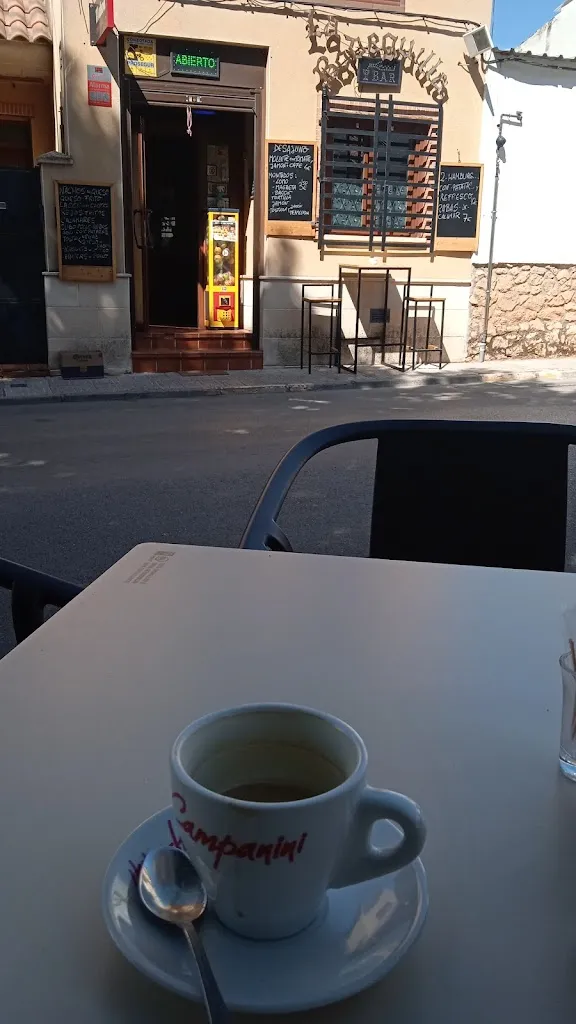 Miguel Angel Sánchez de la Guia_Small Winery Bar and Grill_Quintanar de la Orden_review