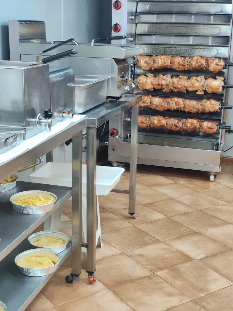 EMPRESAS Y RINCONES DE ESPAÑA_Pollos y...más_Quintanar de la Orden_review