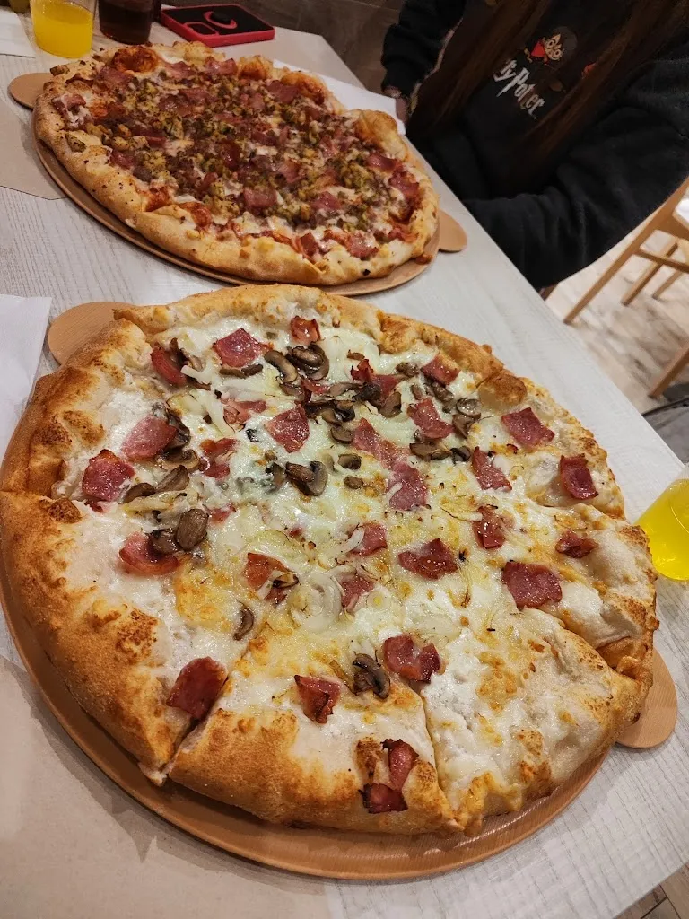 Miguel Angel Parla Parla_Telepizza Quintanar de la Orden - Pizza y Comida a Domicilio_Quintanar de la Orden_review