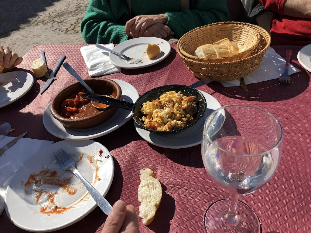 Julián Navarro_Mesón La Noria de Dulcinea_Toboso El_review