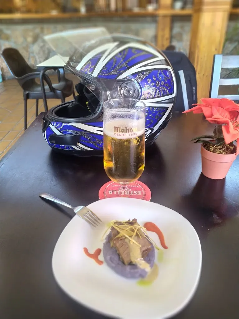 Menu_Restaurante YANTAR_Torre de Esteban Hambrán La_image_1