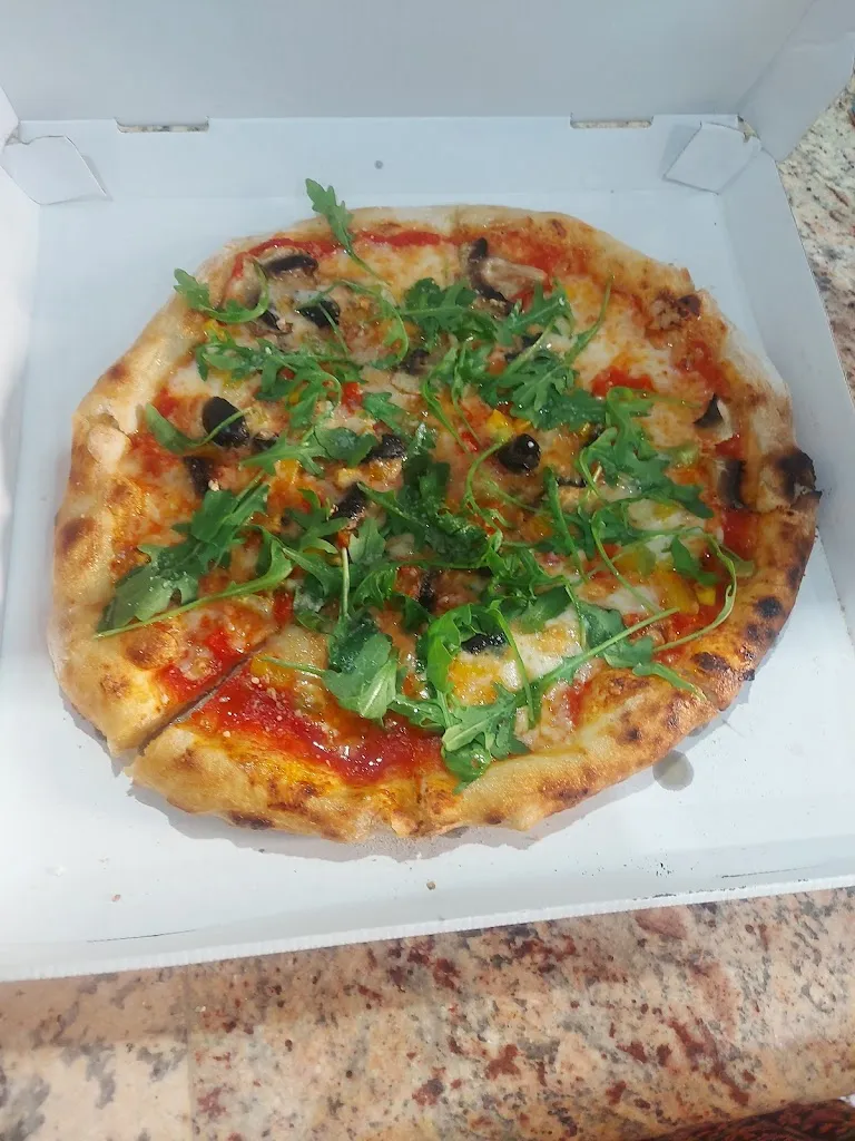 UNIQUE PIZZERIA & KEBAB restaurant in Torre de Esteban Hambrán La