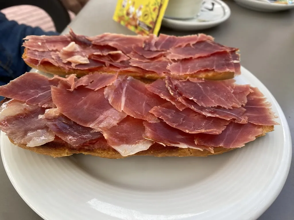 Bar Totanes_Totanés_slider_image_3