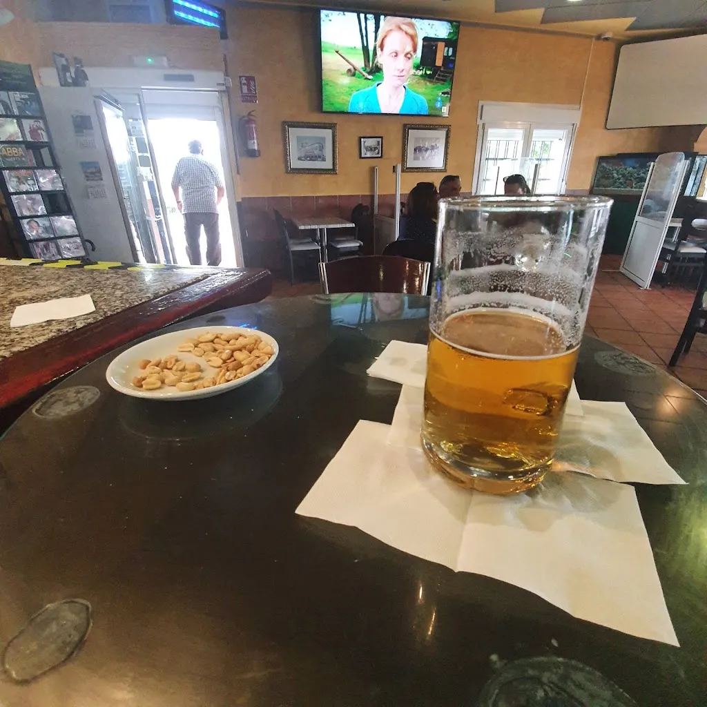 Dave O'Donnell_Bar Restaurante María Belén_Tembleque_review