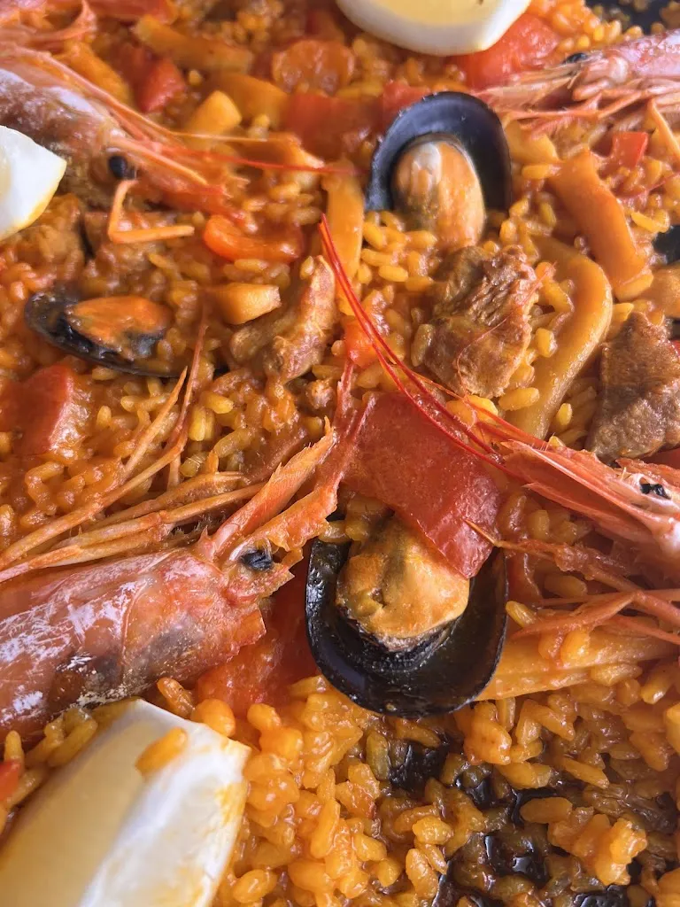 Irene CIBRÁN_Platos Combinados_Tembleque_review