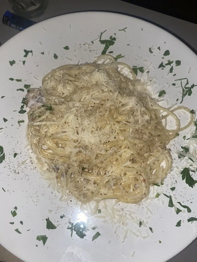 Zeina Abb_Bella Ciao Ristorante Pizzeria_Tembleque_review