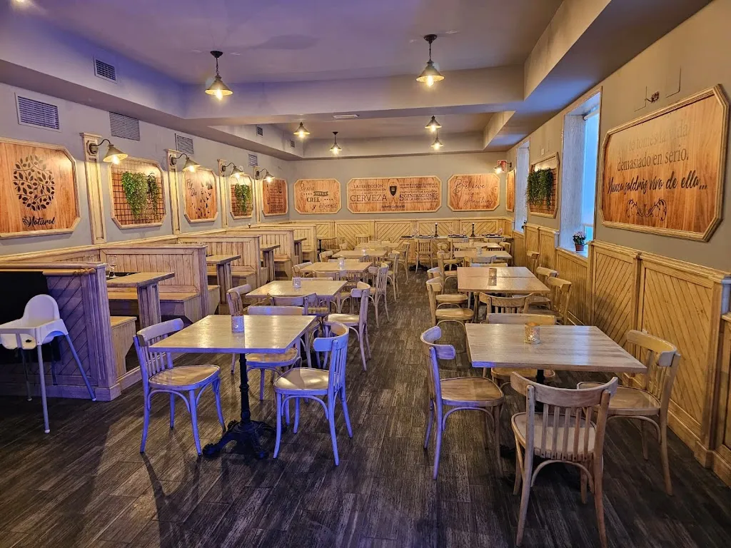 CaMur Peor para el sol restaurant in Seseña