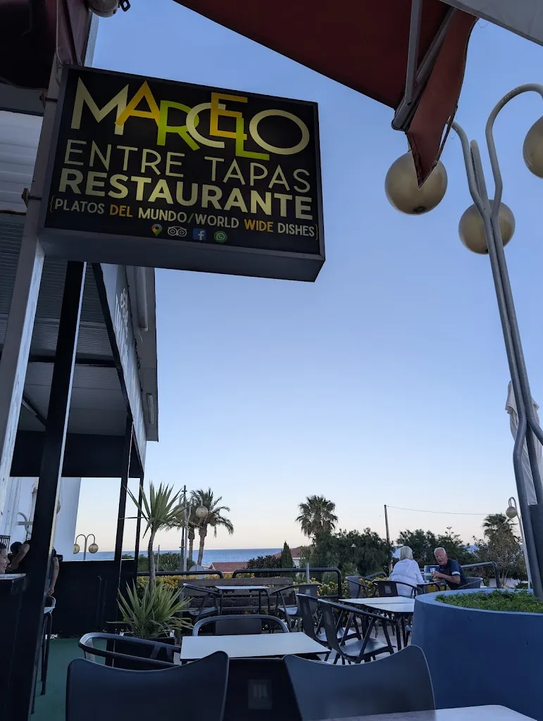 Mat Walls_Restaurante MARCELO ENTRE TAPAS_Mojacar_review