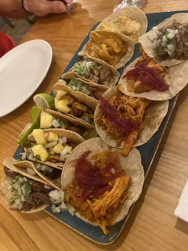 Restaurante El Chaparrito_Seseña_slider_image_3