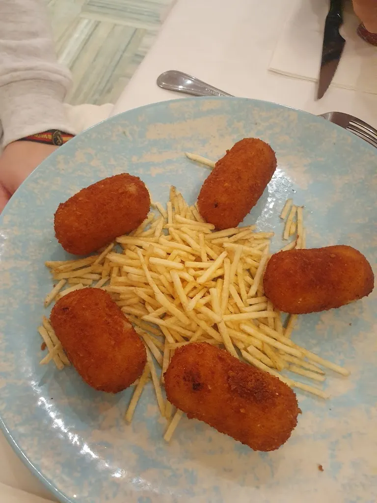 Menu_SALONES ROMANCE_Seseña_image_7