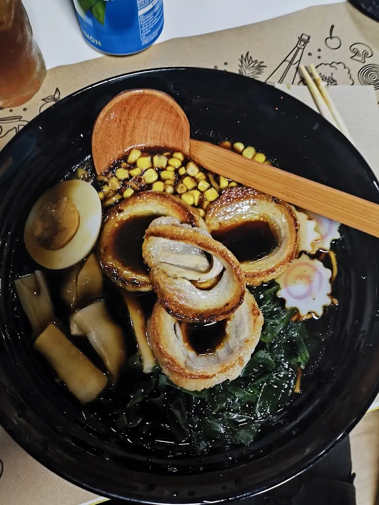 Nacho V_maka sushi ramen_Sonseca_review