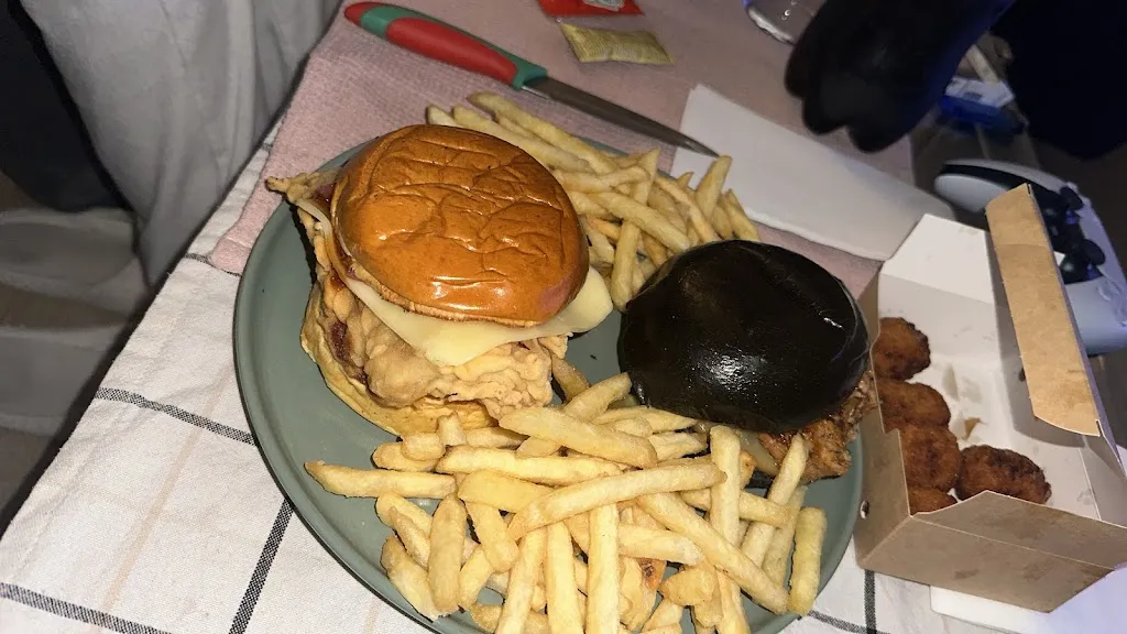 Tostus Burger restaurant in Sonseca