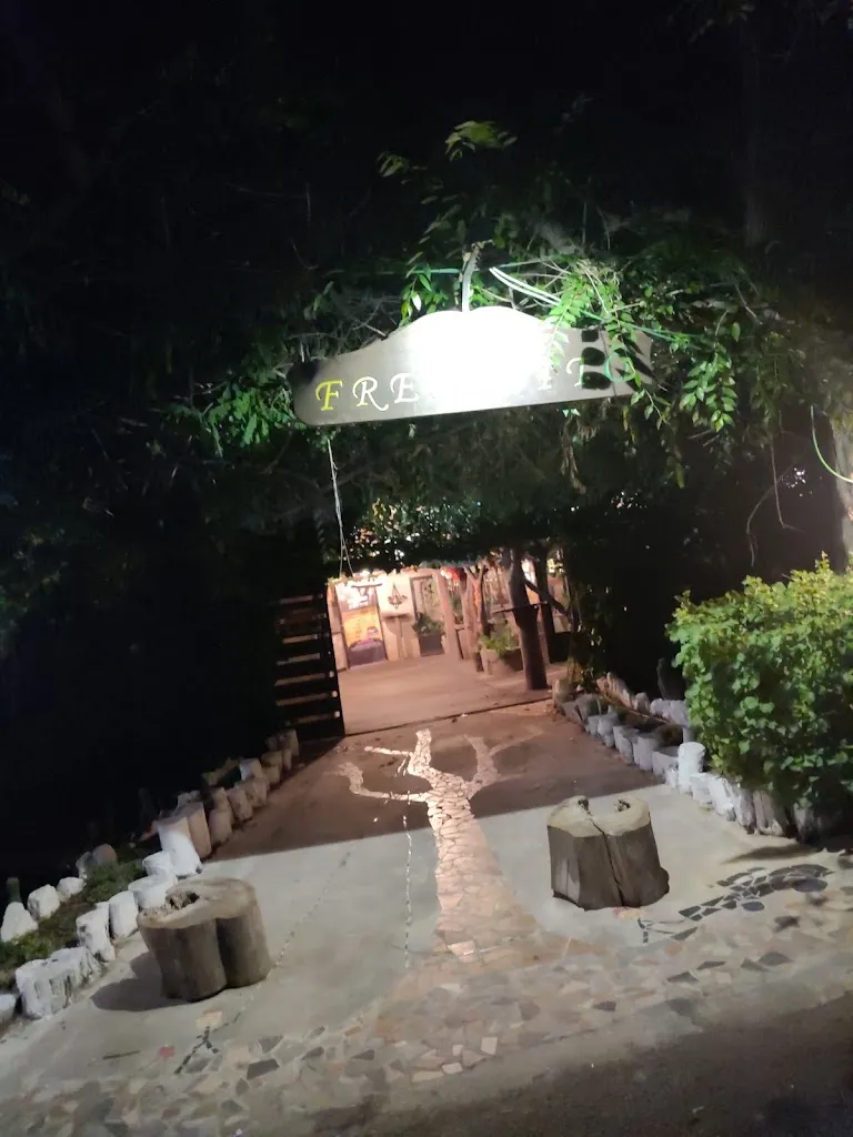 tiffany gonzalez gomez_Al Fresquito, Terraza, Bar, Copas_Sonseca_review