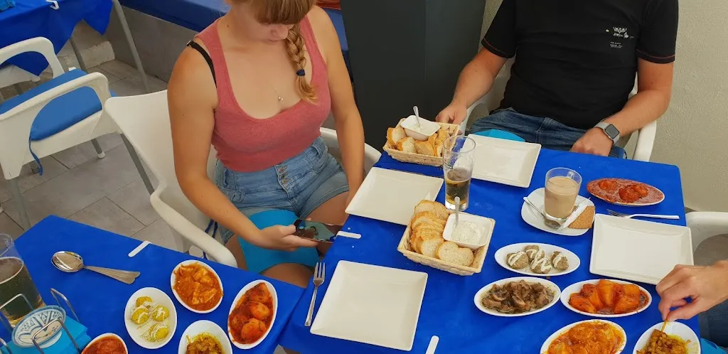 Menu_Captain's International Tapas & Restaurant_Mojacar_immagine_9