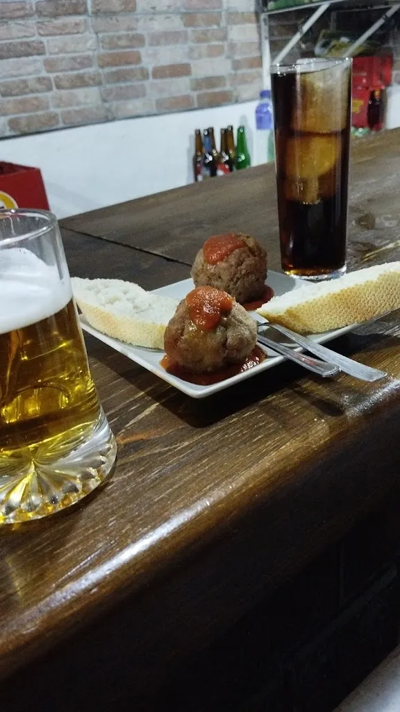 Bar Pichi restaurant in Sonseca