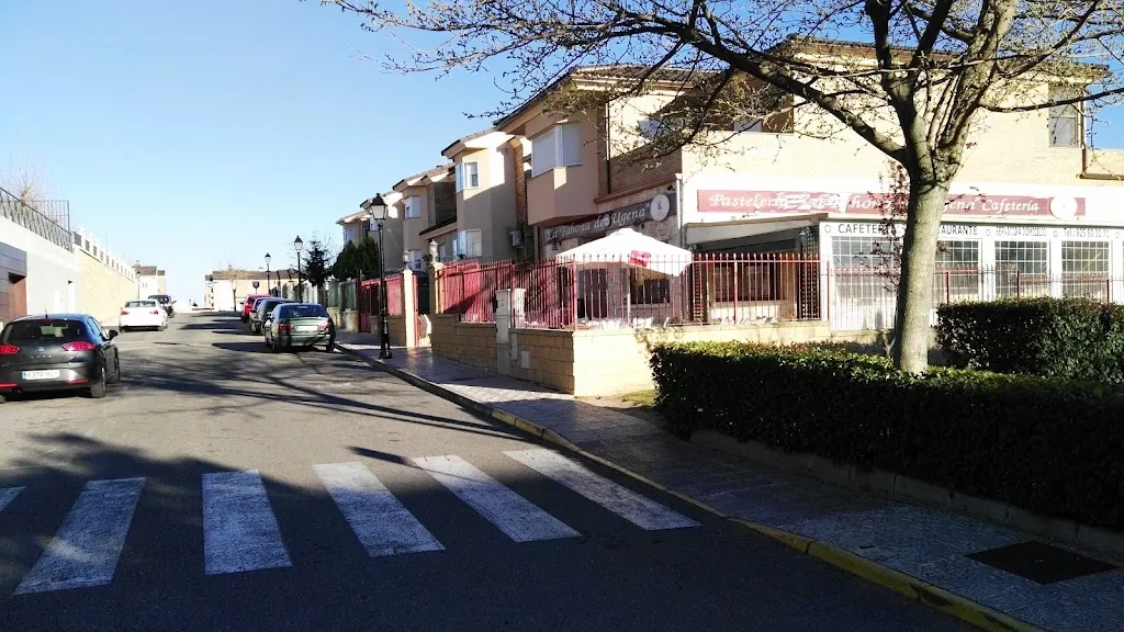 Bar Elena_Ugena_slider_image_3