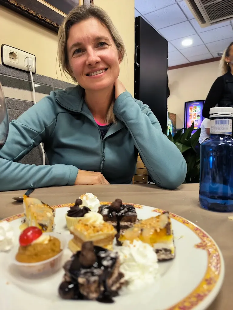 Menu_Bar Las Rocas_Ventas con Peña Aguilera Las_image_5