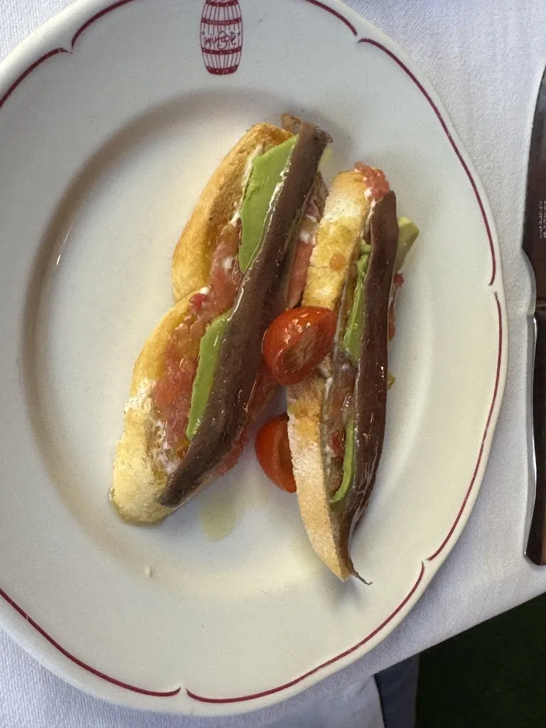 Carlos De Lima_Taberna Mingote_Talavera de la Reina_review