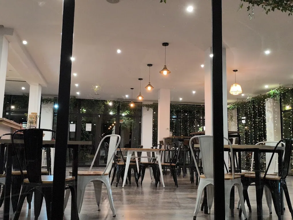 Nani de aysa_El jardín de Pigmalion_Talavera de la Reina_recensione