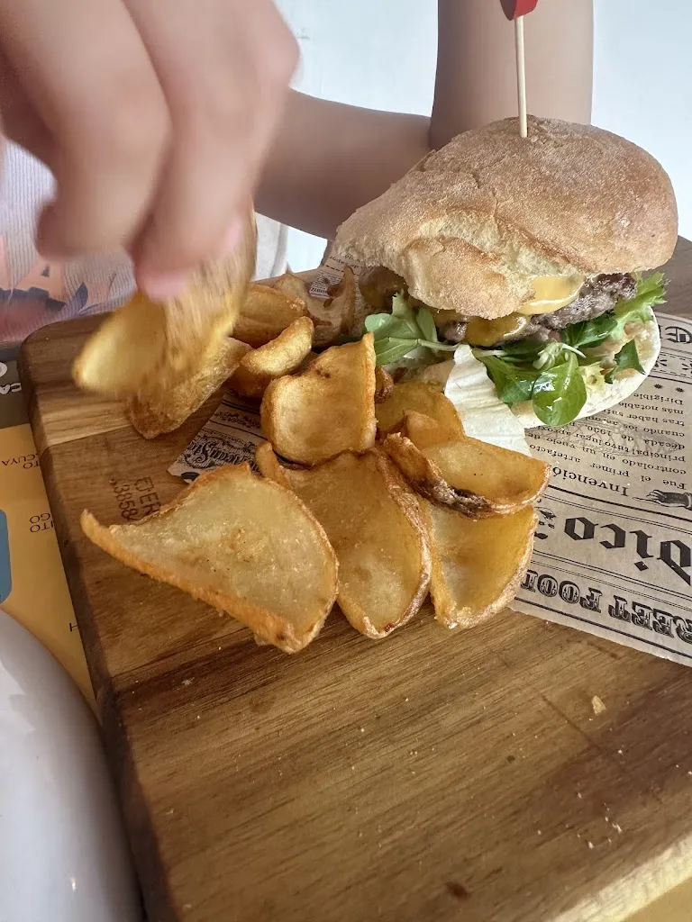 AK Advisor_Tapas del Mundo_Mojacar_recensione