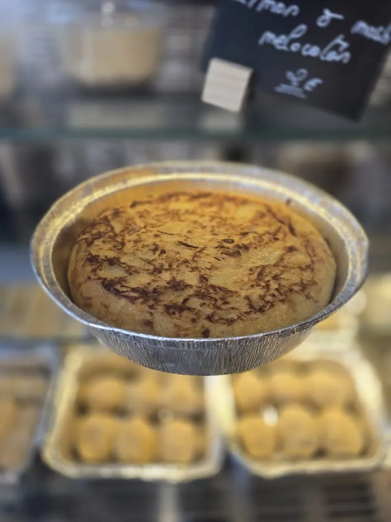 Borja Chs_Asador. Como pollo sin cabeza_Ventas de Retamosa Las_review