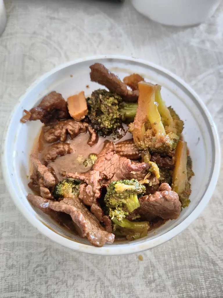 Menu_Bar&Restaurante YUM_Valmojado_immagine_8