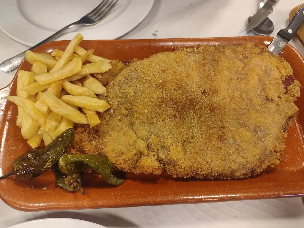 Mesón Las Cubas_Valmojado_slider_image_3