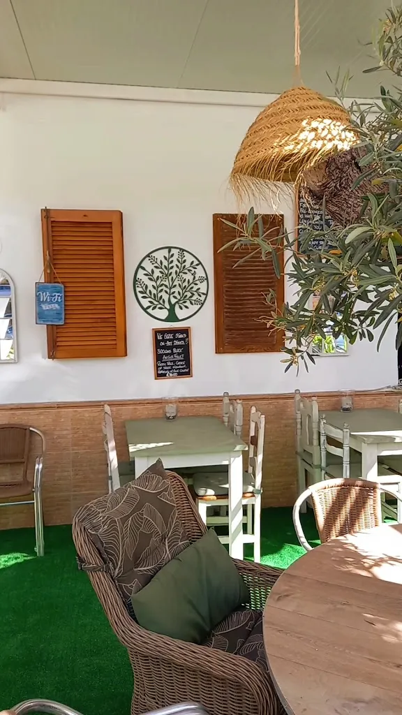 Olive Tree Bistro_Mojacar_slider_image_2