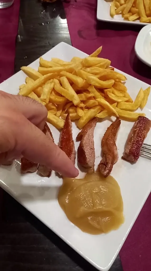 Mesón - Restaurante Vila Vella_Cedeira_slider_image_2