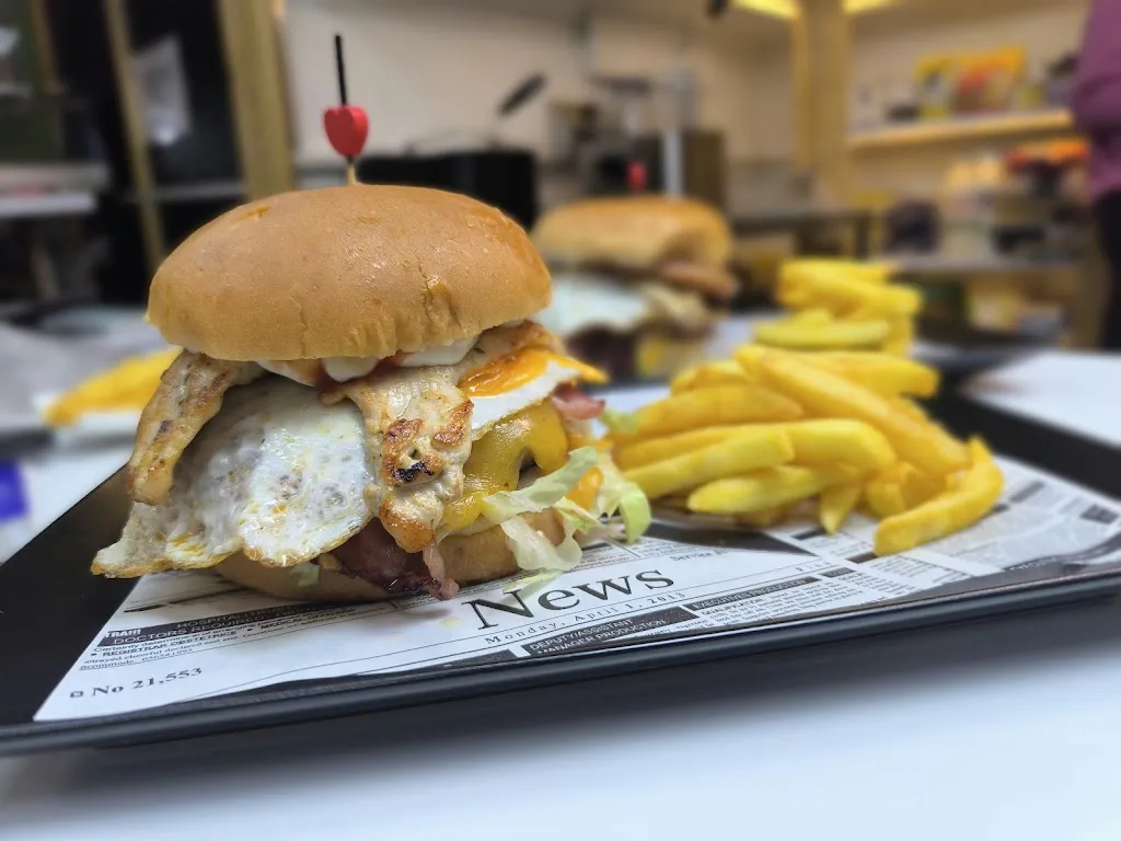 Yimmy Torres_Mordiscos Callejeros_Velada_recensione