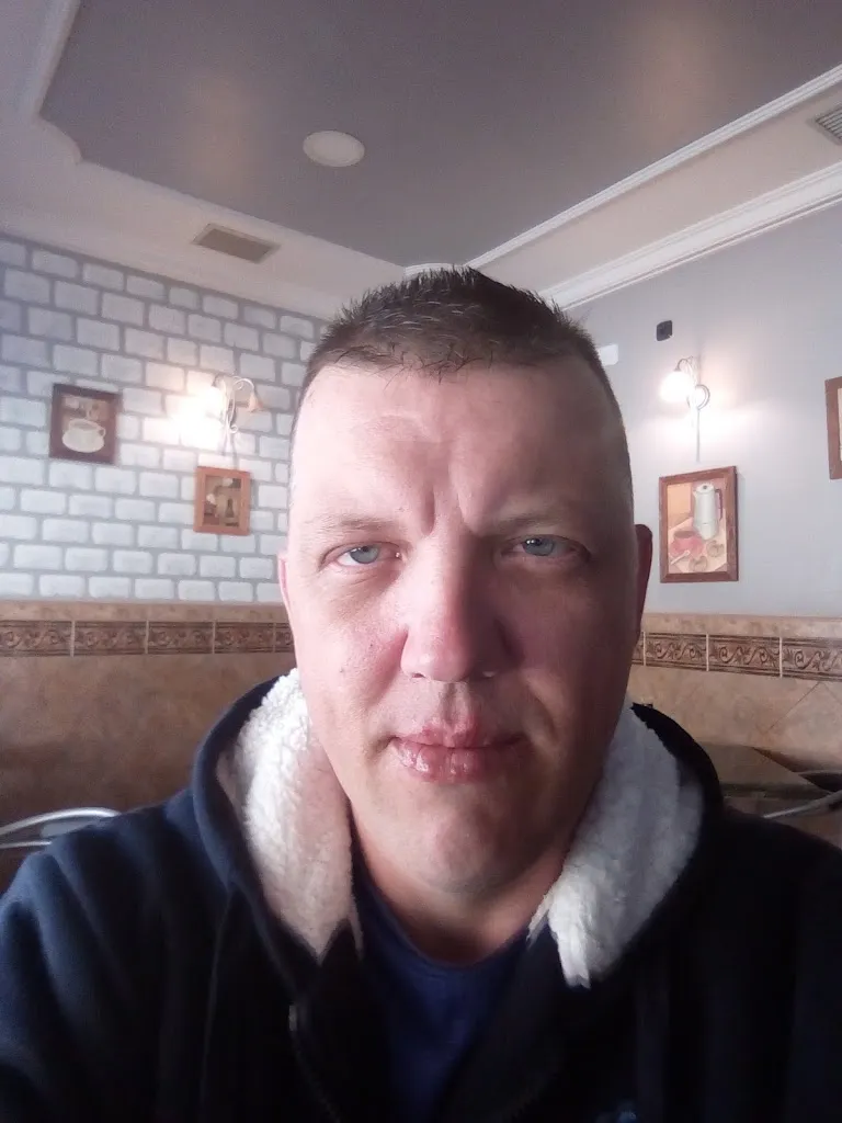 Tibi V_Bar Deportivo_Villa de Don Fadrique La_review