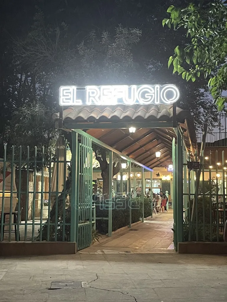 El Refugio restaurant in Villafranca de los Caballeros