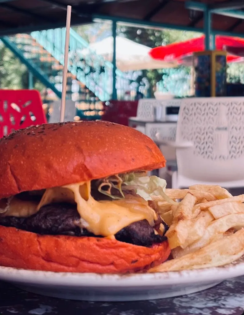 El Refugio_Villafranca de los Caballeros_slider_image_2