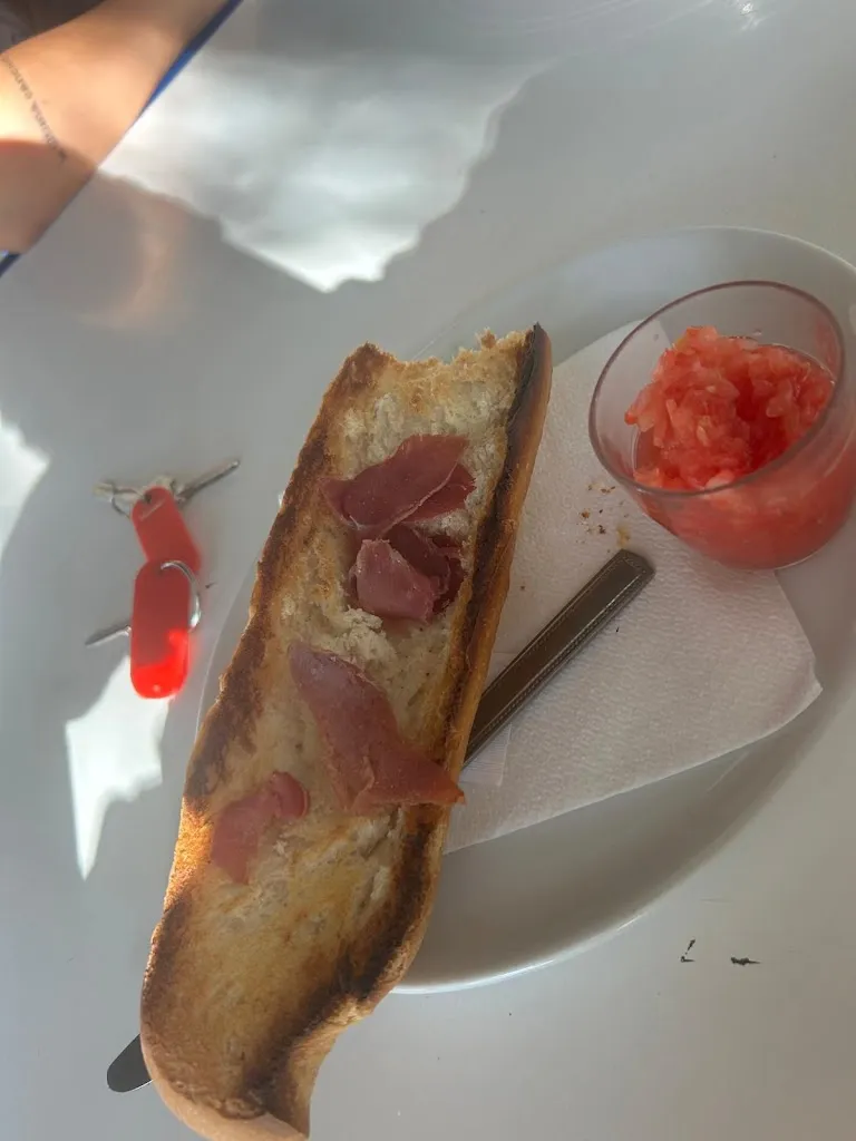 Alberto Bort Ortiz_Restaurante Las Banderas_Villafranca de los Caballeros_review