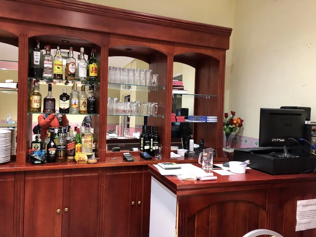 Rico rico-restaurante chino restaurant in Villaluenga de la Sagra