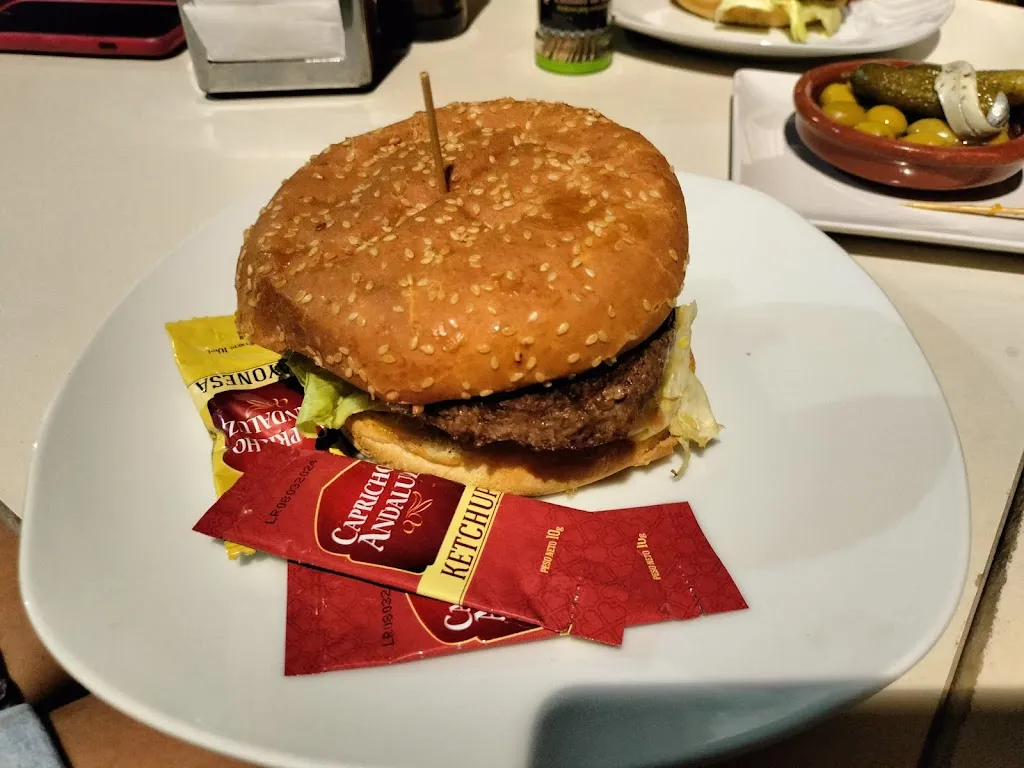 Bar Akepicas_Villaluenga de la Sagra_slider_image_1