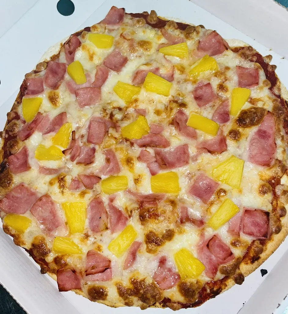 Bar-Pizzeria 5° avenida_Villaluenga de la Sagra_slider_image_2