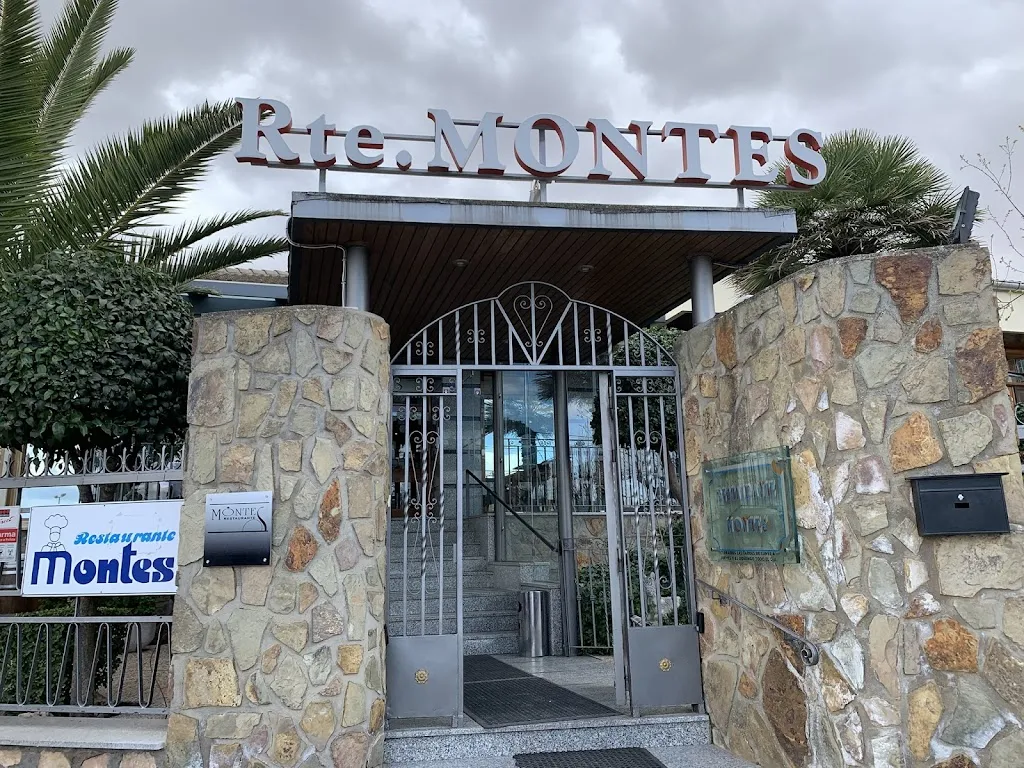 Bruce Taylor_Restaurante Montes_Villacañas_review