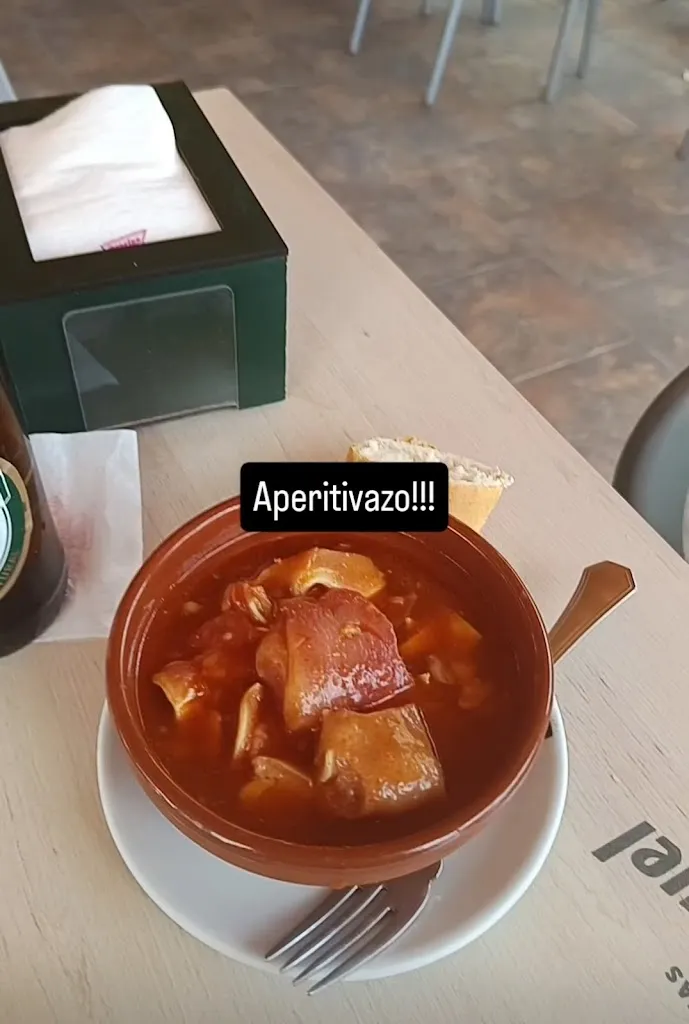 Sonia Infantes_Bar Restaurante Las Cañas_Villacañas_review