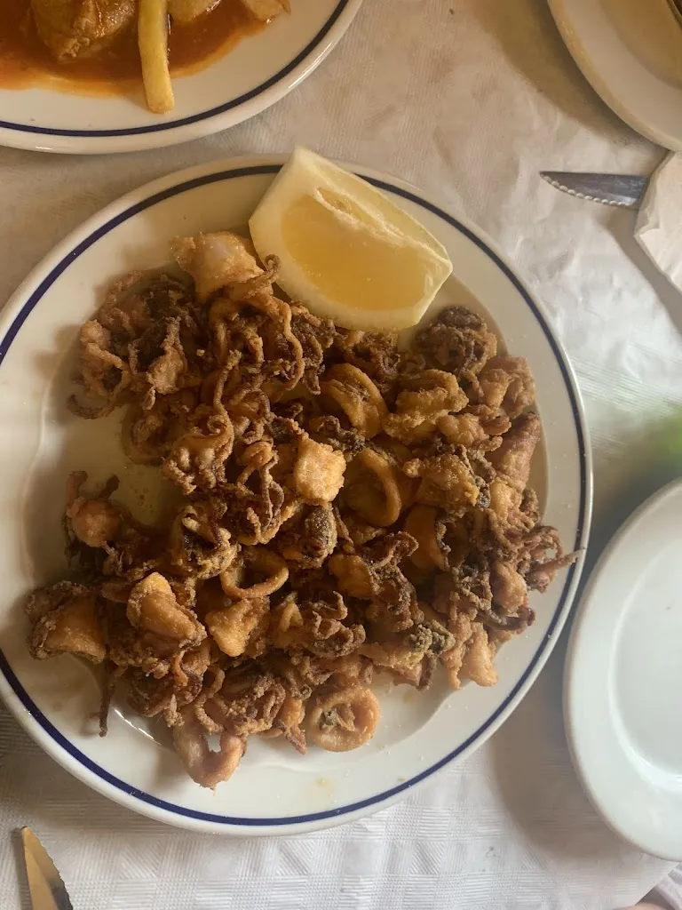 Antonio Antonio_Hermanos Viana Cafe Bar_Villanueva de Alcardete_review