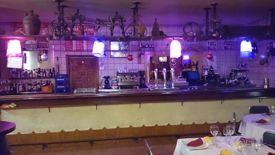 Hermanos Viana Cafe Bar_Villanueva de Alcardete_slider_image_1