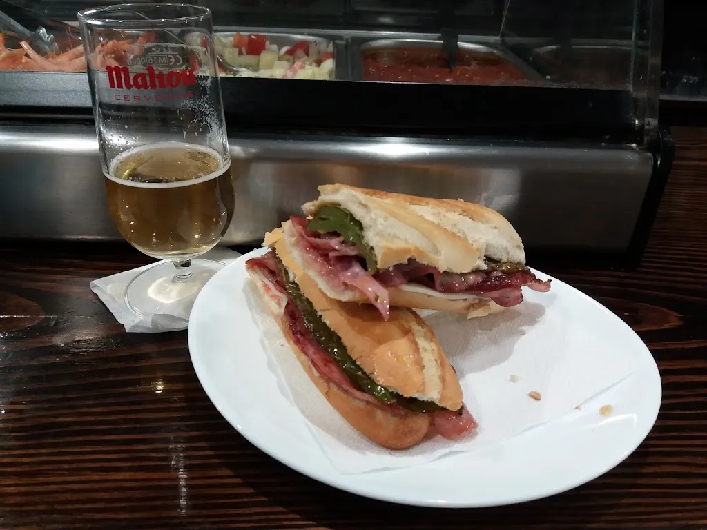 Merche_Bar Fabri_Villarrubia de Santiago_review