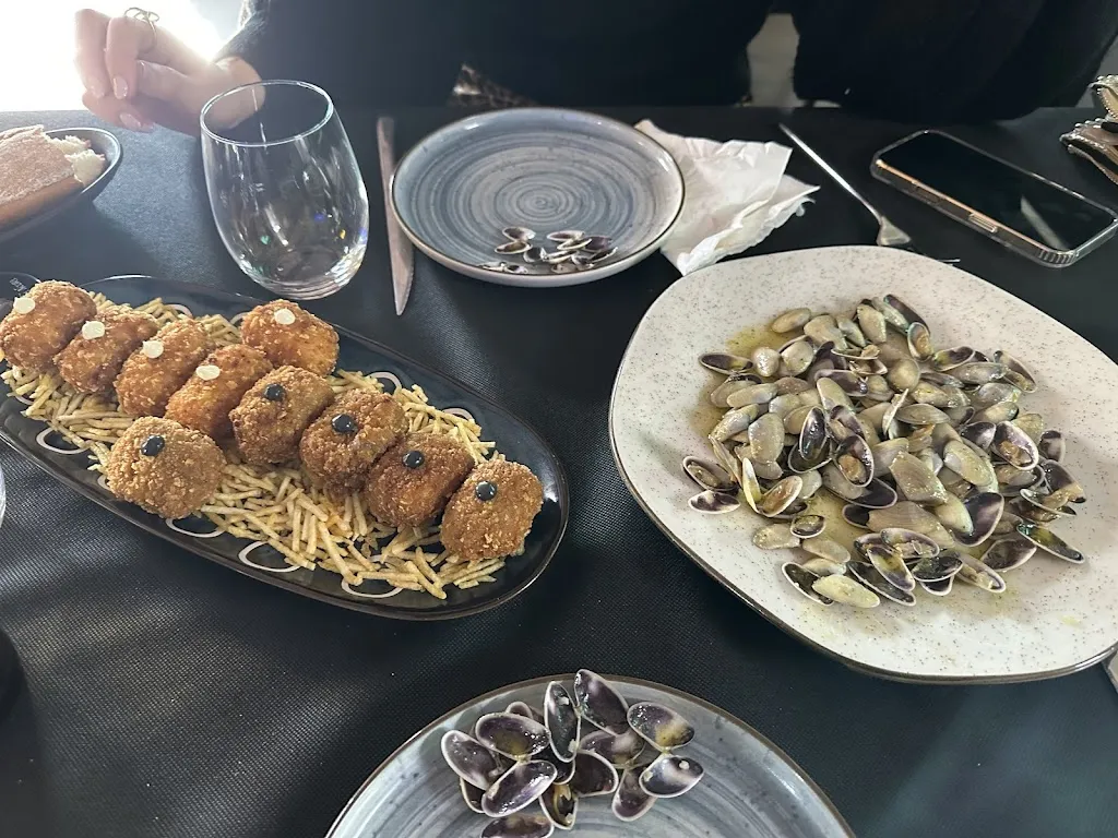 David Martin Jerez_La Piscina HD_Villaseca de la Sagra_review