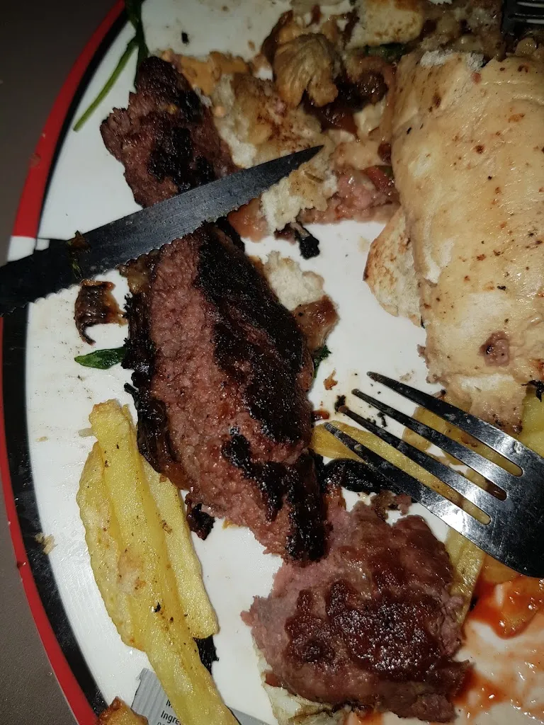 Juliana León Londoño_Bellucci Bar_Villaseca de la Sagra_review