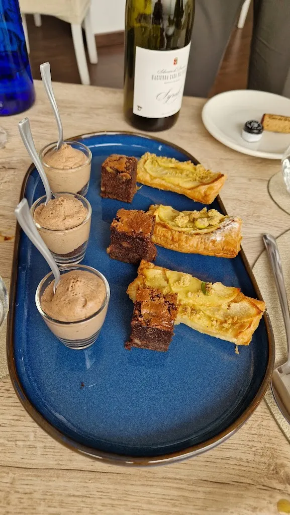 Manuel AA_Verde Esmeralda restaurante_Torrijos_review