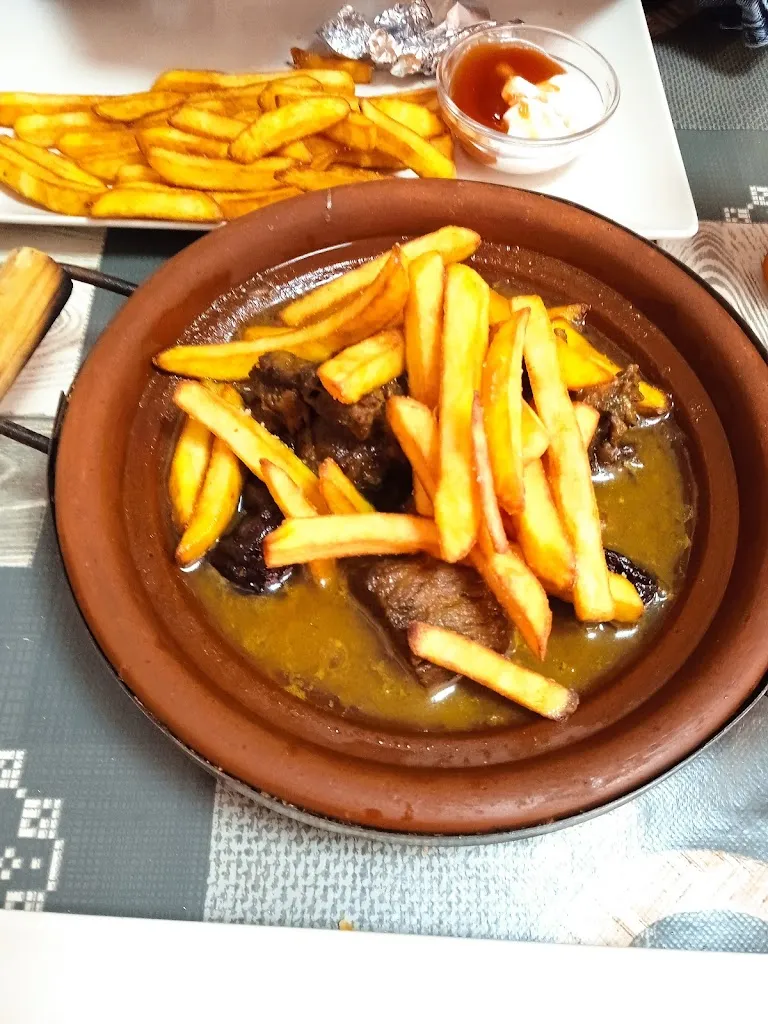 Aziz Boulaich_Oriental Restaurente_Torrijos_review