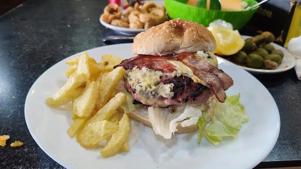 Cervecería Come & Caña_Torrijos_slider_image_2