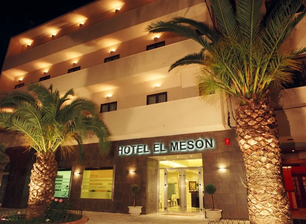 El Mesón restaurant in Torrijos