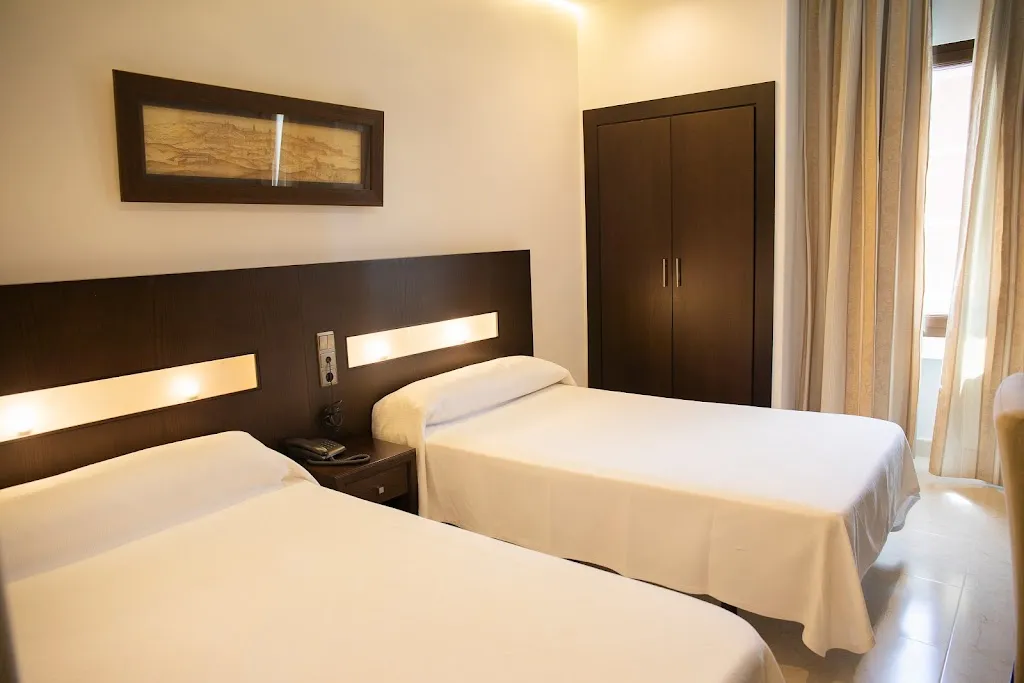 El Mesón_Torrijos_slider_image_3