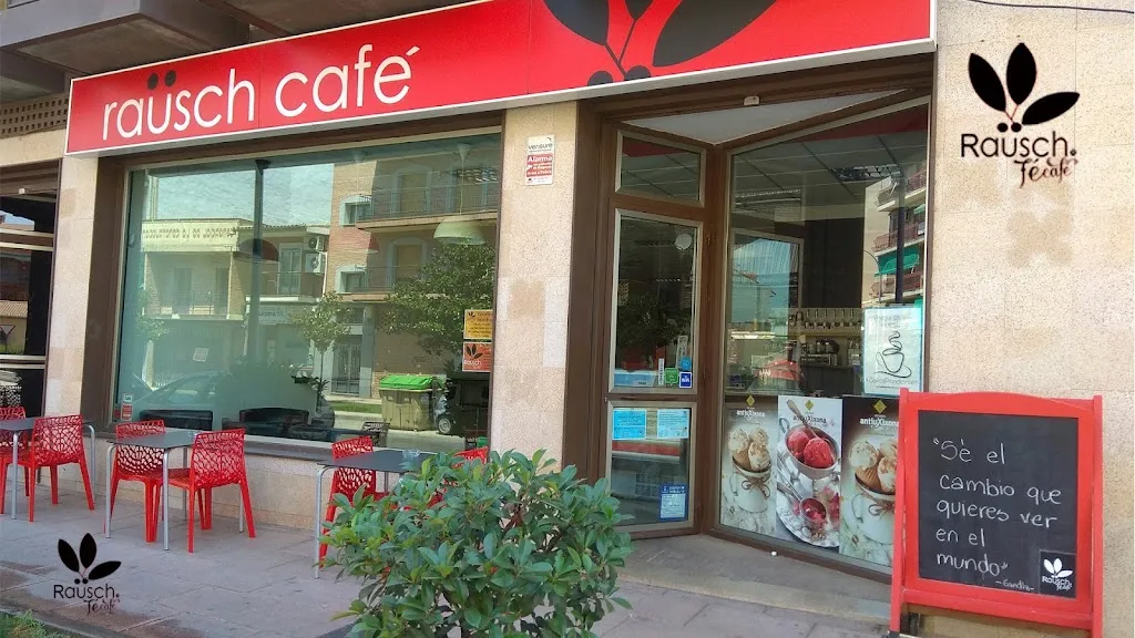 Cafetería | raüsch café | Heladería | Elaboración batidos de fruta natural | Elaboración postres |_Torrijos_slider_image_1